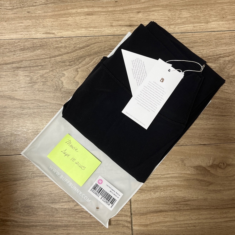 ($70) BuffBunny Live Free Legging - Black Ice - M